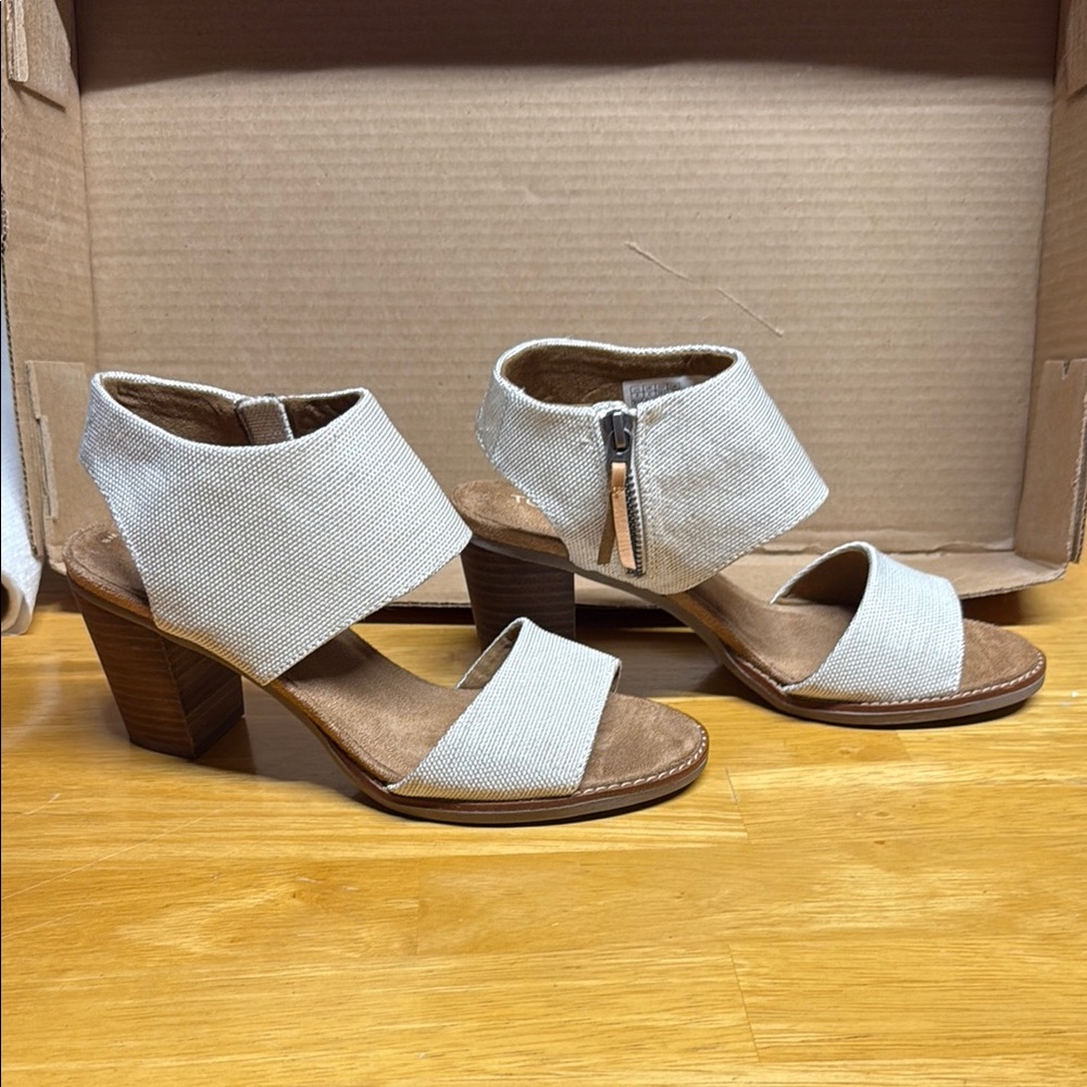 TOMS heels
